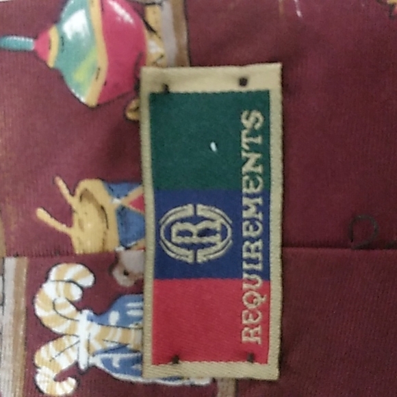 Hallmark & Requirement men' Christmas ties - Picture 3 of 7